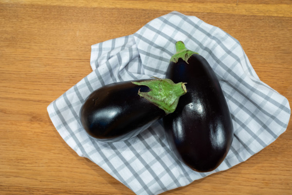 Aubergine