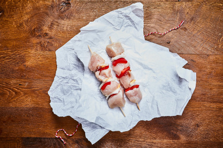 Paderborner Landhähnchen-Spieße mit Speck natur