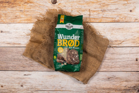 Bio Wunderbrød mit Nüssen Brot-Backmischung 600g